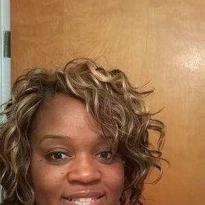 Meet your Posher, Kendra